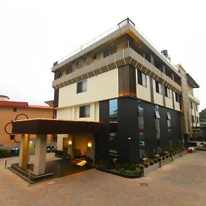 Hotel Vasundhara Palace